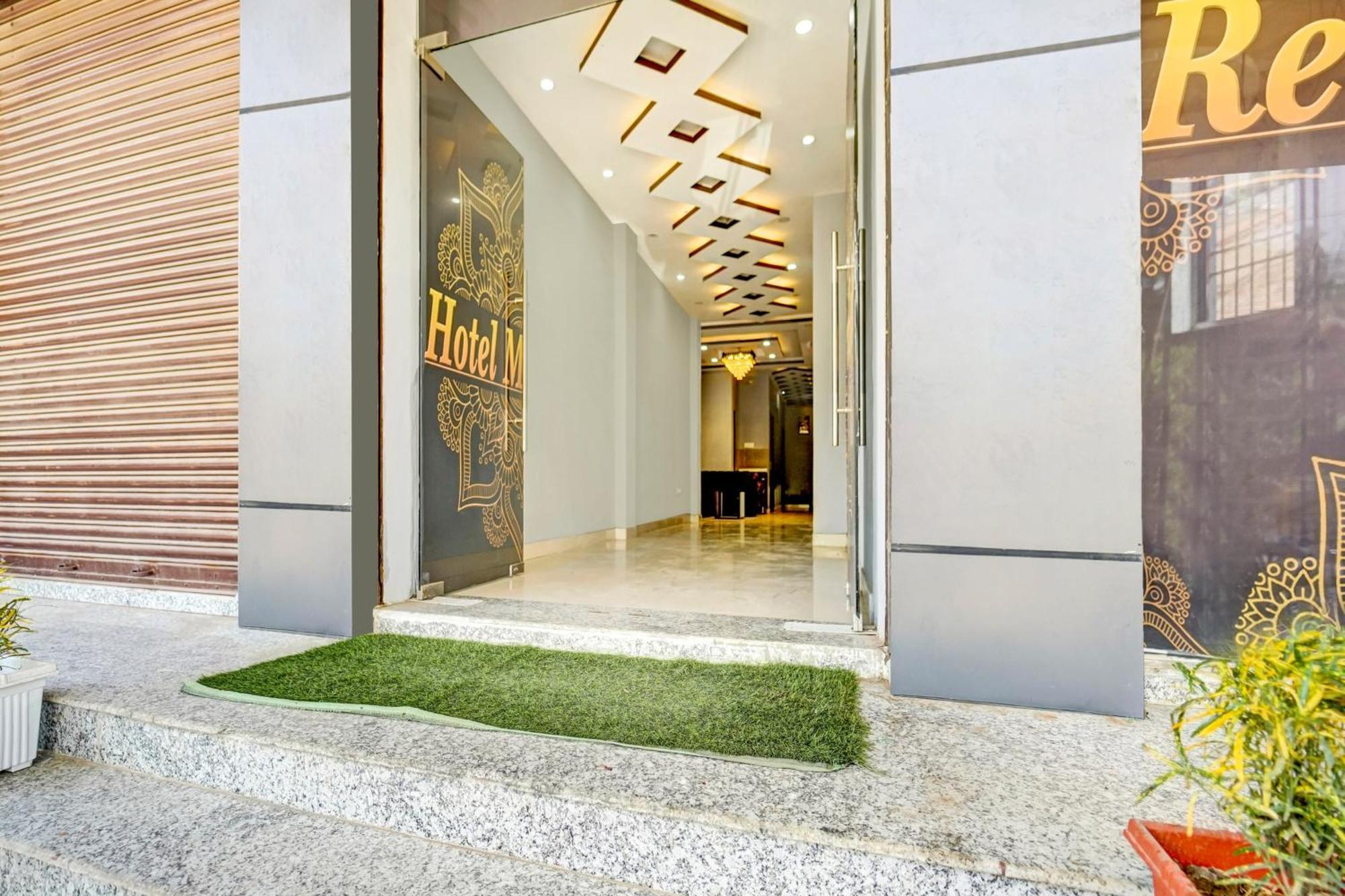 Super Townhouse Anisabad Near Mahavir Sansthan Khagaul 外观 照片